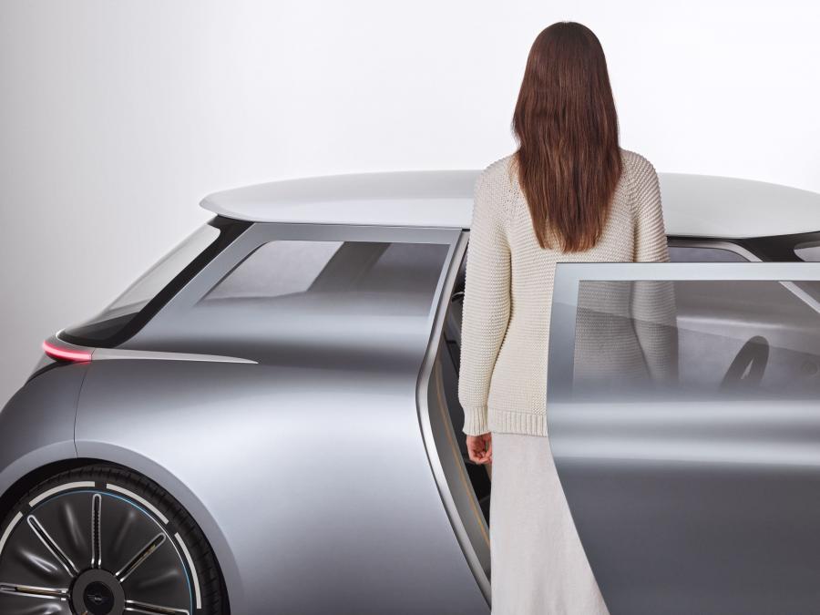 Детали экстерьера Mini Vision Next 100 2016 года  (фото 16 из 61)